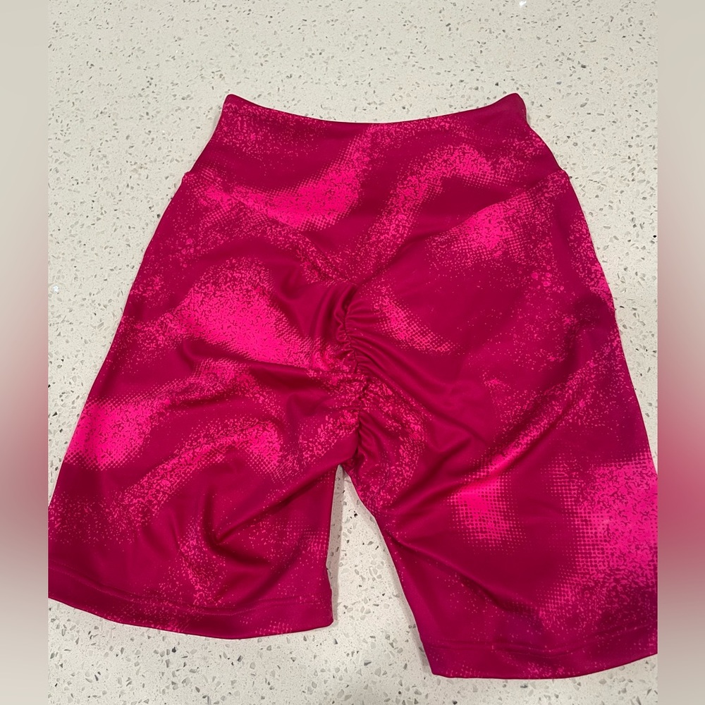 XS - Pink Gym Shark shorts